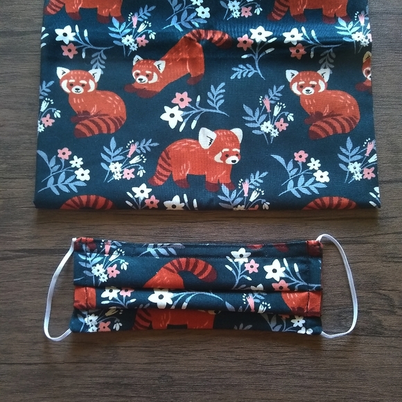 Adult Face Mask - Picture 1 of 2